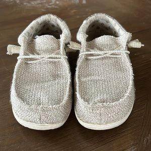 Women’s hey dudes dream taupe.